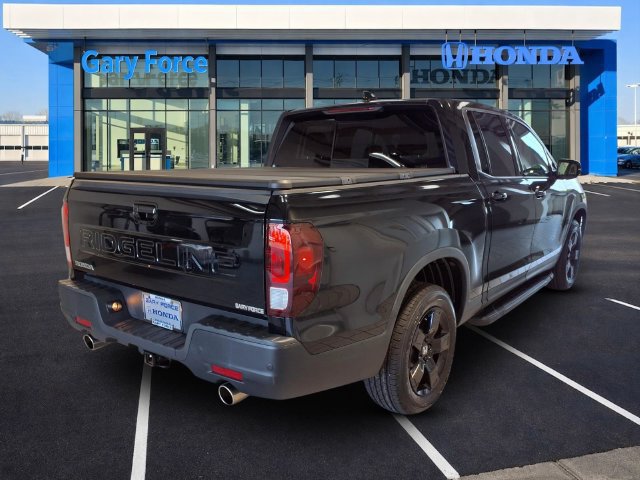 Certified 2024 Honda Ridgeline Black Edition image 2