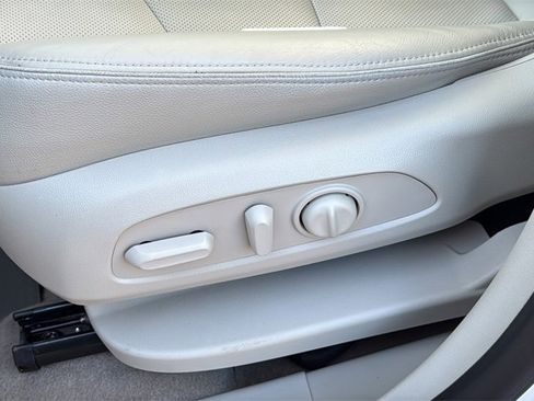 Used 2020 GMC Terrain Denali w/ Denali Premium Package image 12