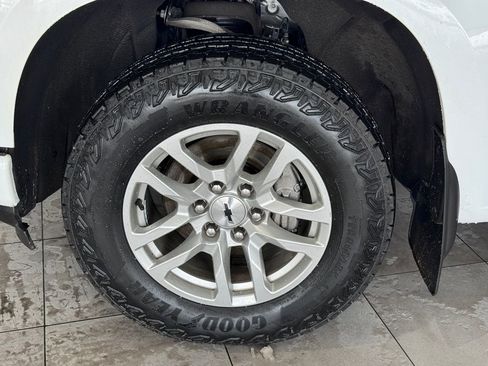 Used 2022 Chevrolet Silverado 1500 RST image 4