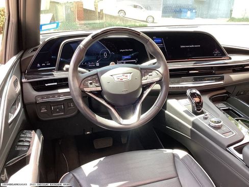 Used 2023 Cadillac Escalade Sport AWD/4WD image 8