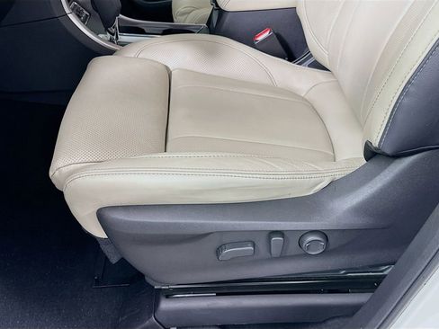 Used 2020 Subaru Ascent Limited AWD/4WD image 19