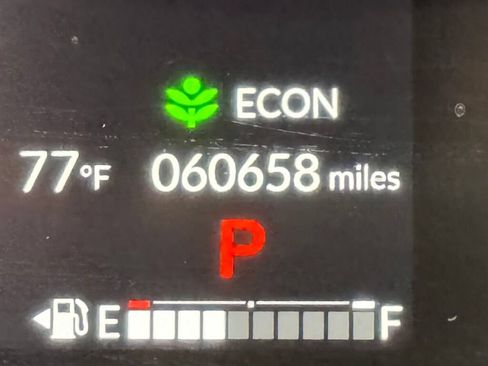 Used 2023 Honda Pilot EX-L image 28