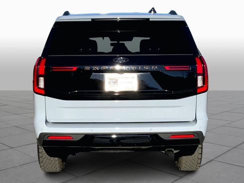 Used 2025 Ford Expedition Tremor image 5