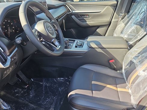 New 2026 MAZDA CX-90 3.3 Turbo w/ Premium Plus Pkg image 19