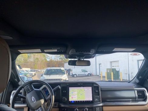 Used 2025 Ford F250 Lariat w/ Lariat Ultimate Package image 16