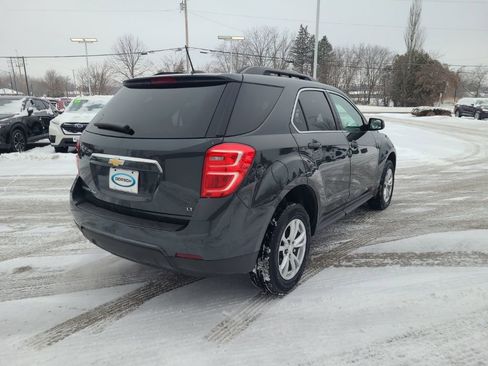 Used 2017 Chevrolet Equinox LT w/ Convenience Package image 5