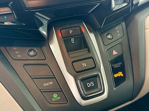 Used 2018 Honda Odyssey EX-L image 18