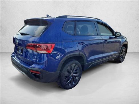 Used 2024 Volkswagen Taos S FWD image 5