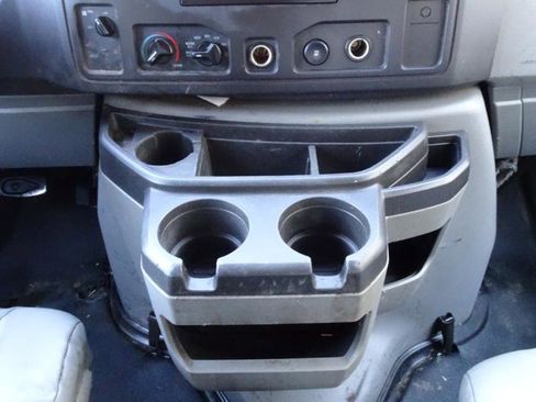 Used 2011 Ford E-250 and Econoline 250 w/ Commercial Cargo Van Pkg RWD image 14