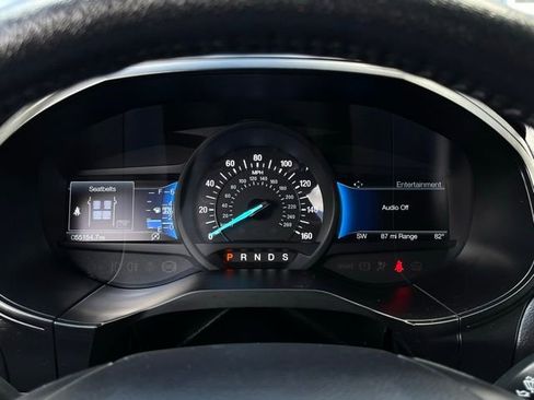 Used 2024 Ford Edge SEL image 13