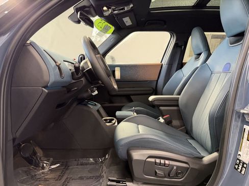 Certified 2025 MINI Cooper Countryman S w/ Comfort Package Max image 11