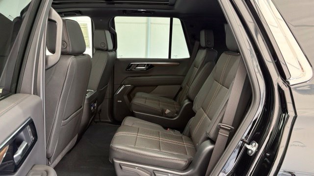 New 2026 Chevrolet Tahoe High Country AWD/4WD image 18