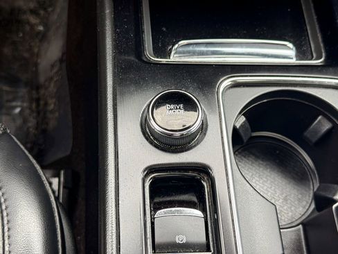 Used 2022 Lincoln Corsair Reserve w/ Sport Package image 31