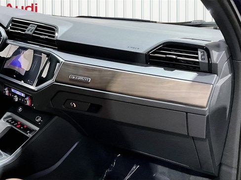 Used 2025 Audi Q3 2.0T Premium w/ Convenience Package image 26