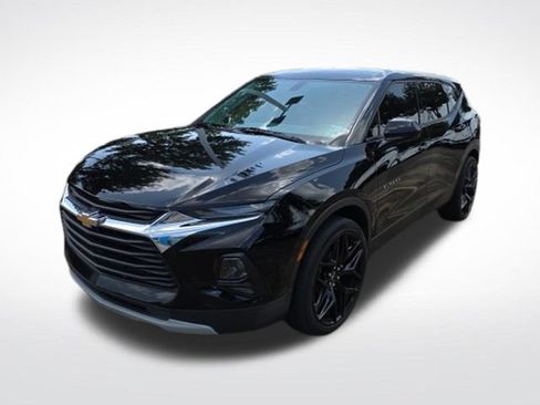 Used 2020 Chevrolet Blazer LT FWD image 3