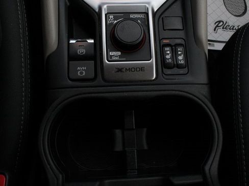 Used 2019 Subaru Forester Premium image 46