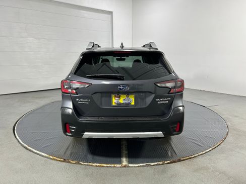 Used 2020 Subaru Outback Touring image 32