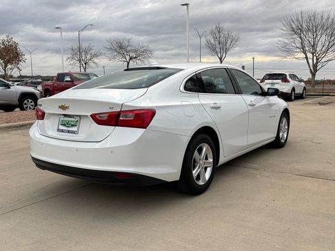 Used 2024 Chevrolet Malibu LT image 4