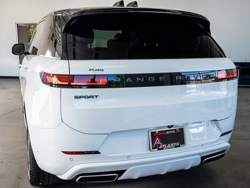 Used 2024 Land Rover Range Rover Sport Dynamic SE image 24