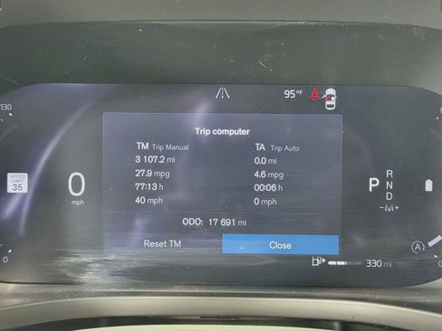 Used 2026 Volvo XC60 B5 Ultra AWD/4WD image 12