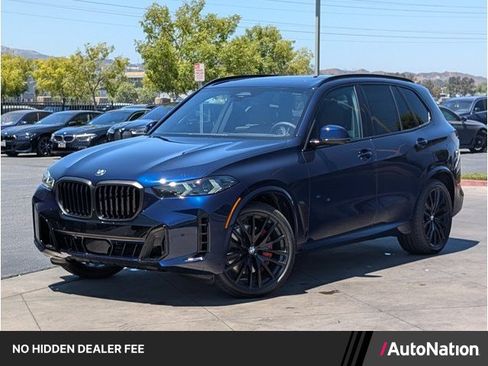New 2026 BMW X5 xDrive40i w/ M Sport Package AWD/4WD image 1