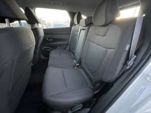New 2025 Hyundai Tucson SE image 21
