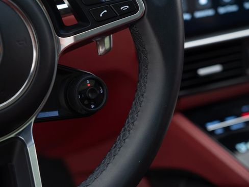 Certified 2023 Porsche Cayenne GTS image 26