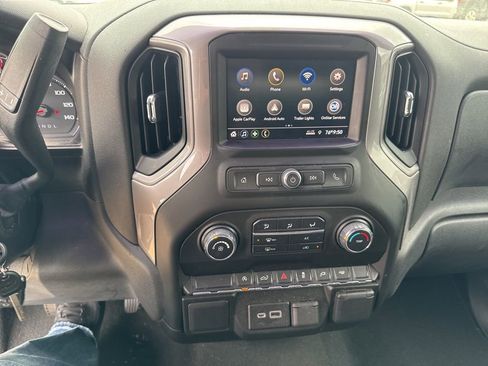 Used 2021 Chevrolet Silverado 1500 Custom image 10