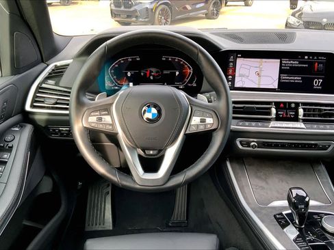 Used 2021 BMW X5 xDrive40i w/ Convenience Package image 5