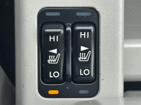 Used 2011 Subaru Forester 2.5X Premium w/ All-Weather Pkg image 20