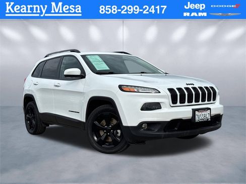 Used 2017 Jeep Cherokee High Altitude image 1