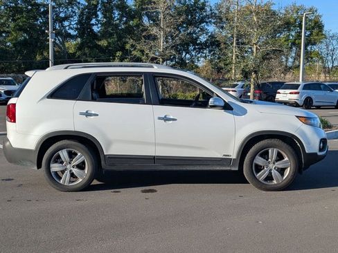Used 2013 Kia Sorento EX w/ EX V6 Premium Pkg image 4