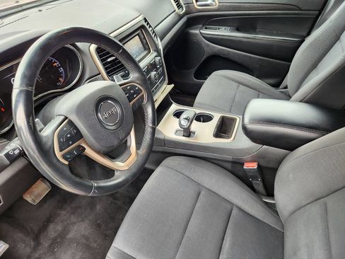Used 2014 Jeep Grand Cherokee Laredo w/ Quick Order Package 23E AWD/4WD image 7