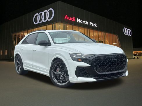New 2026 Audi RS Q8 performance image 1
