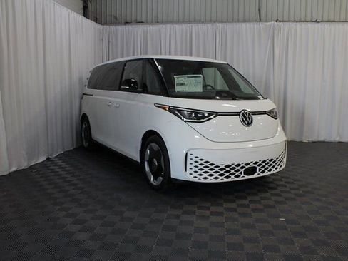 New 2025 Volkswagen ID. Buzz Pro S RWD image 29