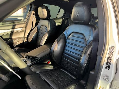 Used 2019 Alfa Romeo Stelvio Ti Sport w/ Quick Order Package 22S Sport image 13