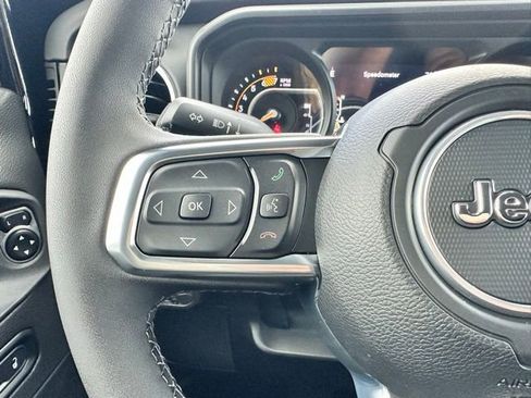 New 2025 Jeep Wrangler Sahara AWD/4WD image 14
