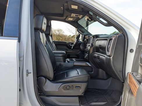 Used 2022 Chevrolet Silverado 2500 High Country w/ Safety Package II image 52