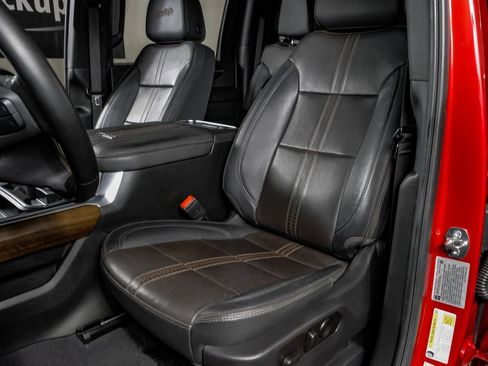 Used 2024 Chevrolet Silverado 2500 High Country w/ Technology Package AWD/4WD image 29