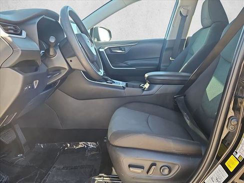 Used 2024 Toyota RAV4 XLE image 16