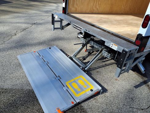 New 2026 GMC Savana 4500 w/ Power Convenience Package image 4