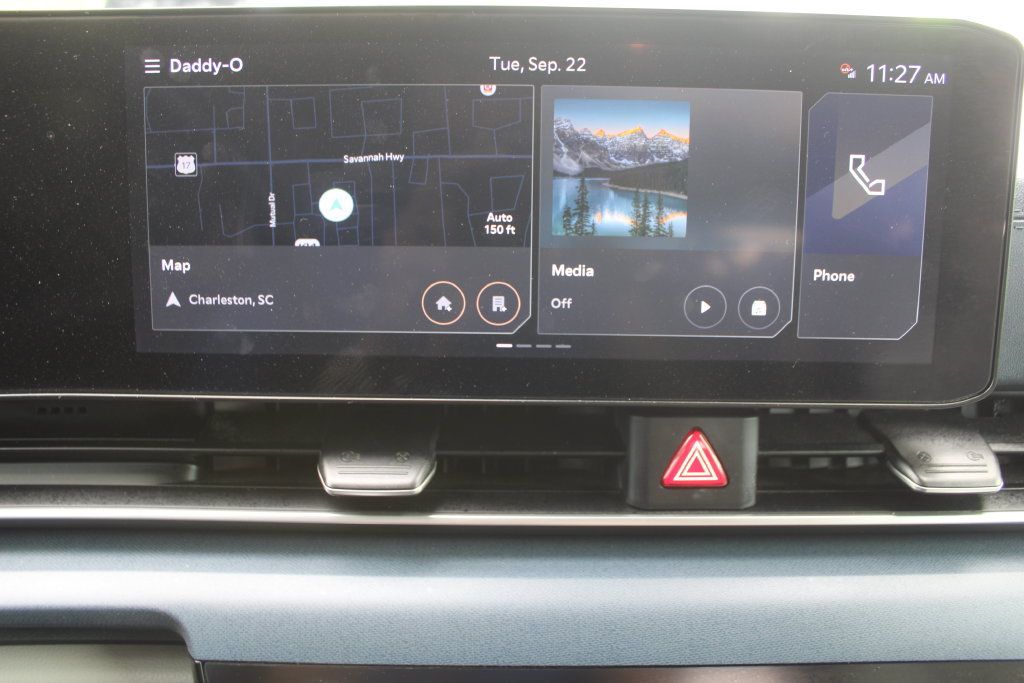 Certified 2025 Kia Carnival EX FWD image 49