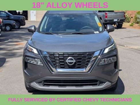Used 2023 Nissan Rogue SV image 13