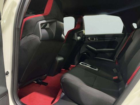 Used 2025 Honda Civic Type R image 36