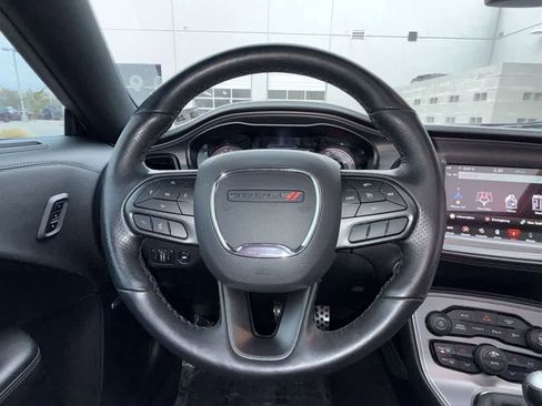 Used 2023 Dodge Challenger R/T Scat Pack w/ T/A Package image 19