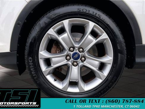 Used 2015 Ford Escape Titanium w/ Equipment Group 301A AWD/4WD image 9