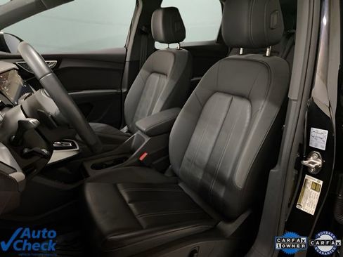 Used 2024 Audi Q4 e-tron Premium image 58