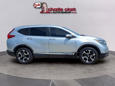 Used 2019 Honda CR-V Touring image 6