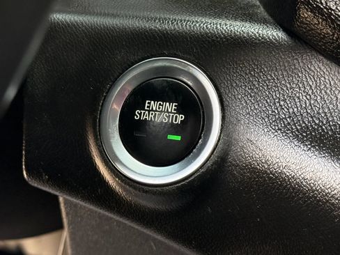 Used 2021 GMC Terrain SLE w/ Driver Convenience Package FWD image 25