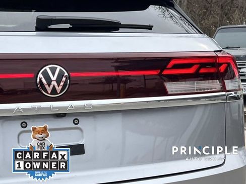 Certified 2024 Volkswagen Atlas Cross Sport SEL R-Line image 6
